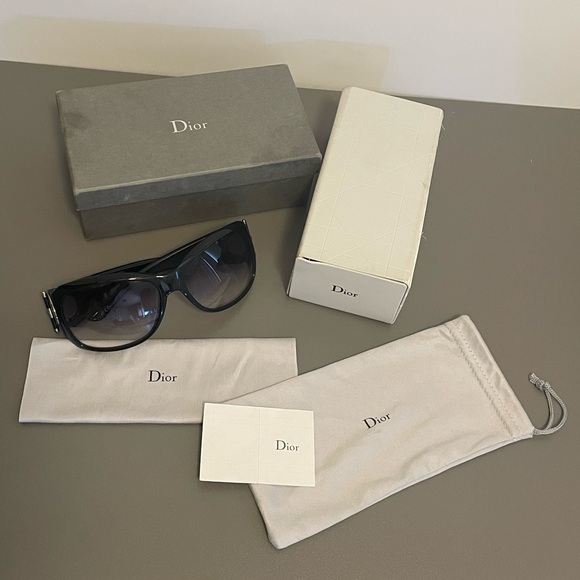 DIOR Design 1 Sunglasses - Picture 2 of 14